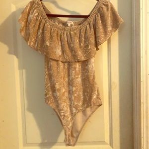Cute champagne color suede body suit sz m